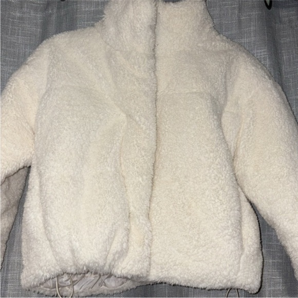 White fuzzy teddy jacket - Picture 1 of 5